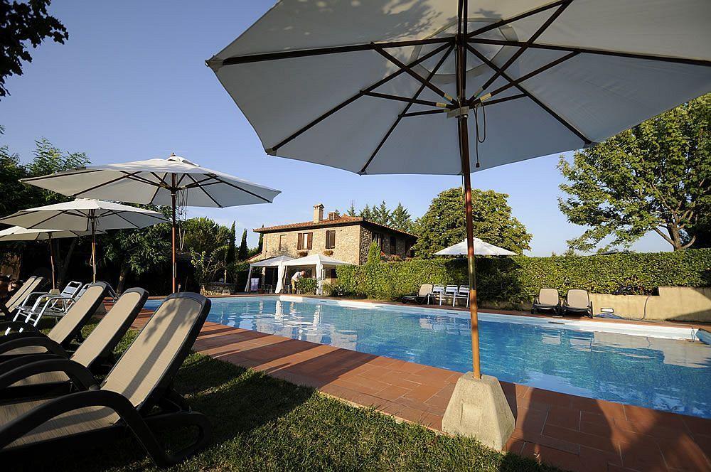 Agriturismo Casanova Di Pescille San Gimignano Exterior photo