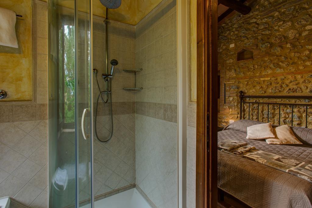 Agriturismo Casanova Di Pescille San Gimignano Exterior photo